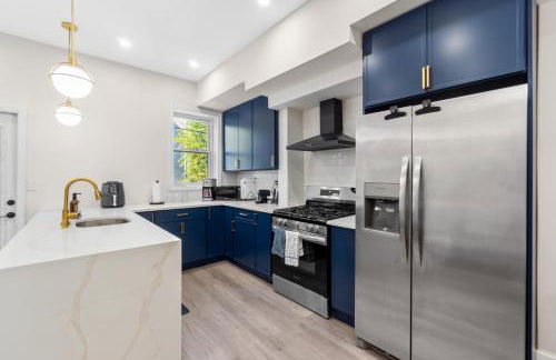 Holiday Home Brownstone City Stay 5BEDS, Private Dual Units - Foto 53