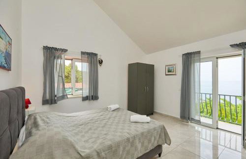 Holiday apartment in Saplunara with sea view, balcony, air conditioning, WiFi 5197-3 - Photo 2