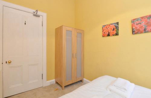 Home by The Meadows, close to City Centre - Foto 28