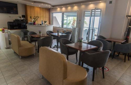 Panorama Hotel - Photo 34