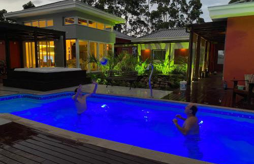Casa com Piscina e SPA em Condominio a Beira da Lagoa de Ibiraquera - Photo 26