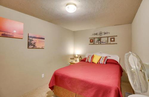 Cozy Lake Eufaula Hideaway with Fire Pit and Hot Tub! - Foto 16