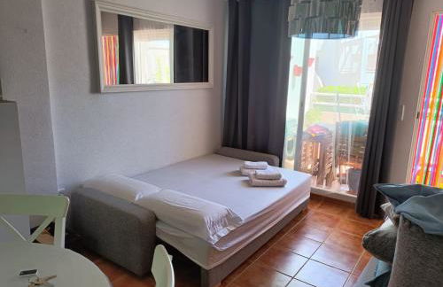 Precioso apartamento con piscina y garage - Foto 35