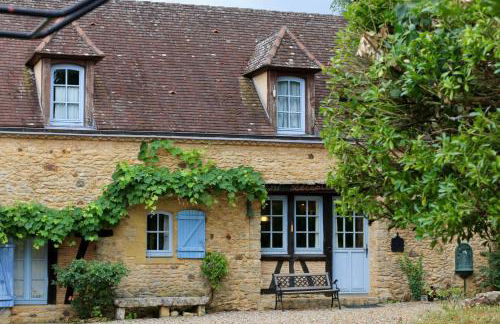 Les Perroutis - Foto 2