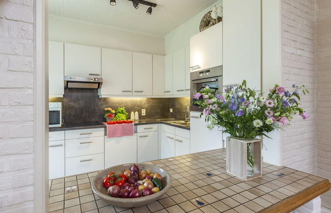 House in Zingem Near Hiking Trails - Photo 7