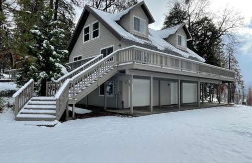 Shaver Lake, 4 BDR HOT TUB Misty Mountain Retreat - Photo 1