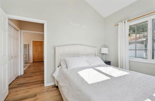 Serene Retreat in the Heart of SLO home - Foto 39