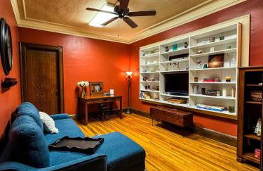 THE LOFT 3 level urban cabin with a HUGE patio! - Foto 39