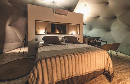 Refúgio nas Nuvens, Domo Omega Luxuoso com Fogo de Chão e Hidro Panorâmica - Photo 45