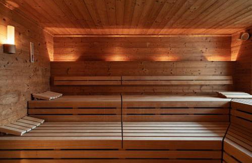 Boddenluemmel in der Seefahrtschule - Foto 14