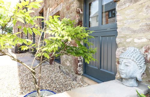 Swifts Barn - Photo 29