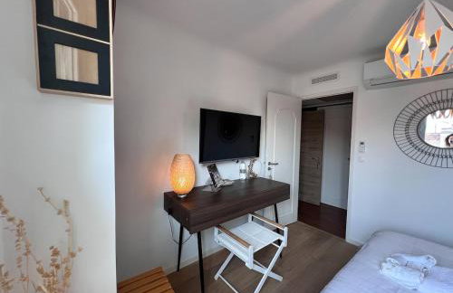 Beautiful renovated luxury apartment terrace parking - Photo 20