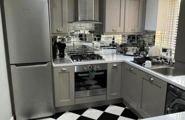 The Secret Garden Retreat With Hot Tub - Foto 7