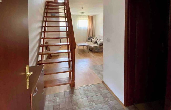 1 Bed Homey Two Floor Apartment - 200mbps Wi-fi! - Foto 33