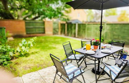 Four-bedroom House Wi-Fi Parking Pets - Foto 17