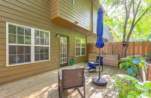 18 Mi to Atlanta Family Retreat with Patio - Foto 23