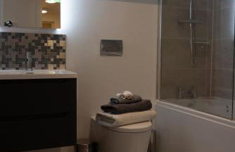 Cozy City Stay 2BR with Sofa Bed - Photo 6