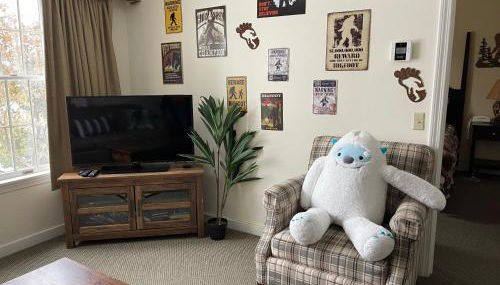 Unique Yeti-Theme Ski On Off Suite Jiminy-Sleeps 4 - Foto 5