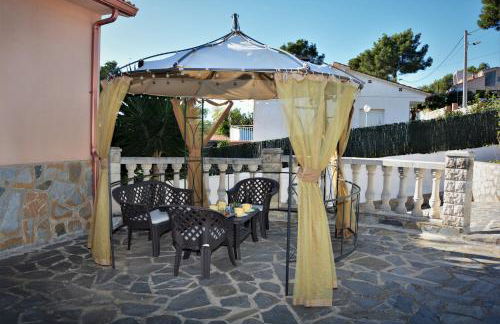 Villa Lluna Sitges 15 minutes drive from Sitges Swimming pool XXL 16 people - Foto 40