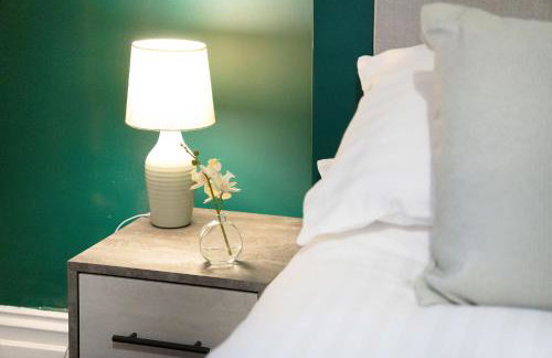 NEW! 4BR in Stanley - Foto 21