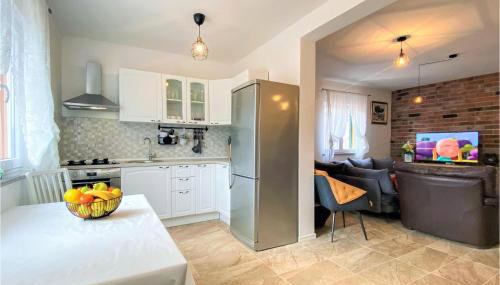 Nice Home In Vrgorac With Wifi - Foto 5