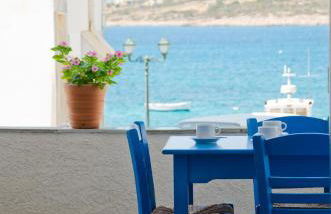 Helen's Minimal Studios & Apartments - Photo 1