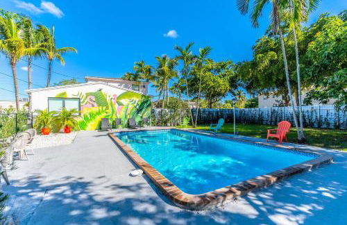 Renovated Apts with Kitchen, Fast WiFi, Smart TV, Roku & Pool Onsite 4 mi to Surfside Beach - Foto 58