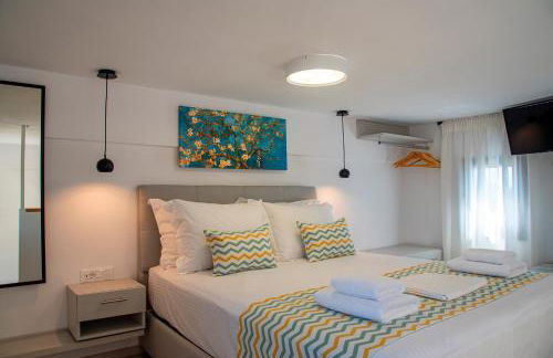 Emmy Villa - Photo 22