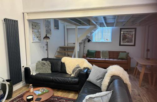 The Old Dairy - Photo 15