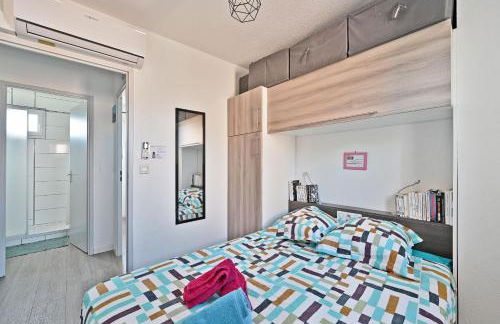 LE PETIT BONHEUR - PLACE PARKING PRIVEE - CLiM - TERRASSE - PISCINE PARTAGEE - PROCHE PARC SPIROU - Foto 10