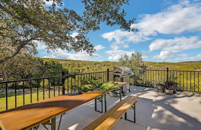 Gorgeous Home With Hot Tub 5min From the River - Foto 27