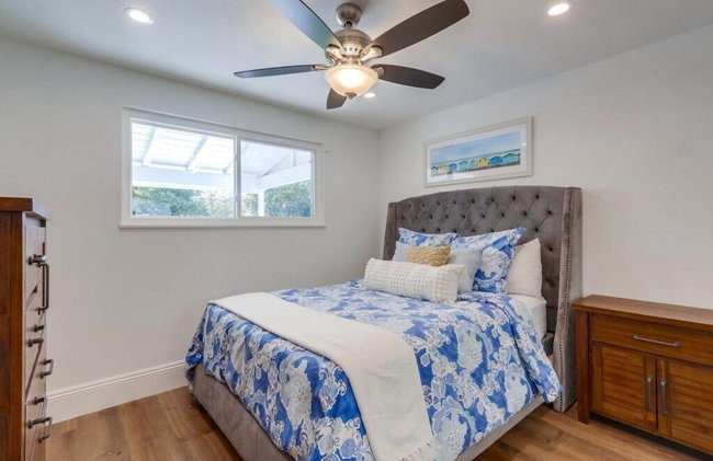 Gorgeous Upgraded 5 Bedroom & 3 Bath Home with pool - Foto 11