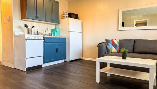 Downtown Area 2 Beds plus Sofa bed Sleep 6 Stylish - Foto 4