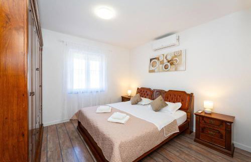 MY DALMATIA - Holiday home Briscola with private pool and amazing outside kitchen - Photo 36