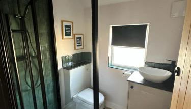 Bronte Cottage - Quirky, central, 2bed, seaside - Foto 5, Shower