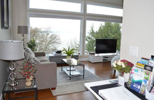 Romantic Spacious Suite with Salish Sea & Mountain Views at Seattle Luxury Estate - Foto 41
