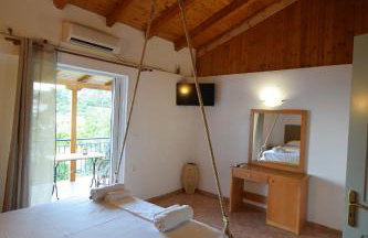 Elena's Family Apartments - Photo 28