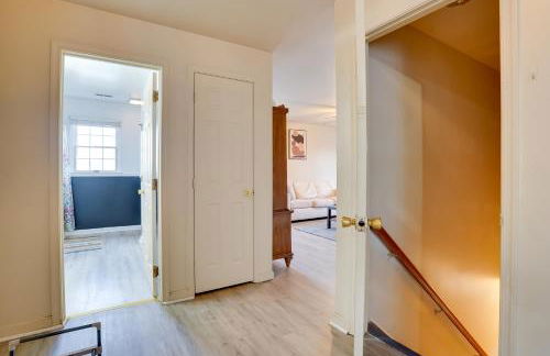 Walk to Fairgrounds! Hagerstown Townhome with Deck - Photo 23