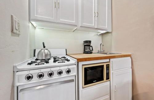 Upper West Side Furnished 1 Bedroom Apartment, June to Aug 90 days stay required - Foto 11