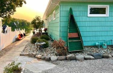UncleLarry's Lake Place, Sleeps 10 & Hot Tub - Foto 24