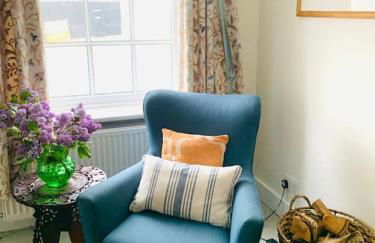 The Yellow cottage on the hill. - Foto 15