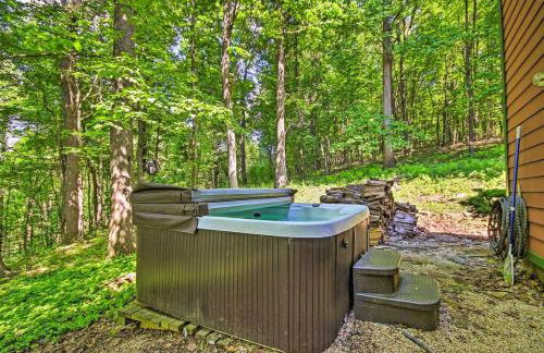 Bear's Eye View - Mountain Retreat w/ Hot Tub! - Foto 7