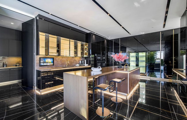 London Dream - Photo 31