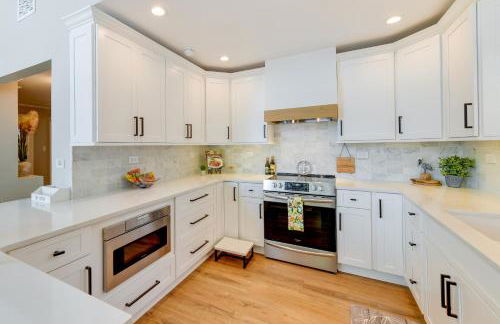 Commodore Bay Waterfront Home on Lake Norman! - Foto 10