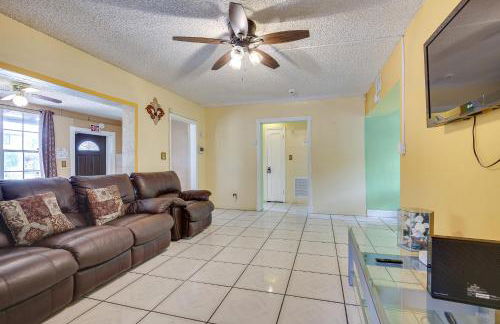 4 Mi to Beach Hollywood Home with Patios! - Foto 7