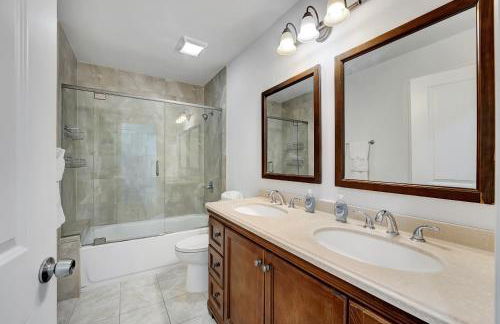 Villa Luxe 4BD 3BR Spacious Villa Heated Pool - Foto 23