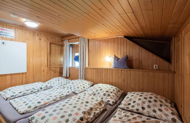 Chalet in Schwarzenberg Near Ski Lift - Photo 8