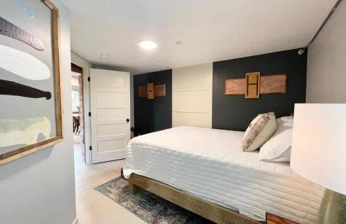 Historical Boiler Maker - Downtown Muskegon - Foto 13