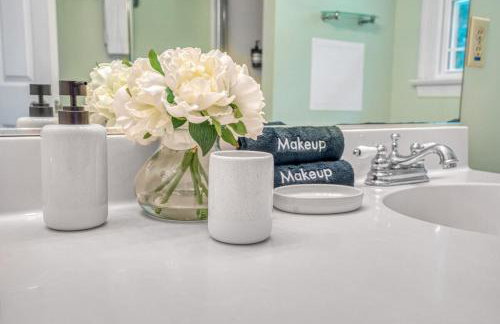 5BD Family Oasis, Pool, FirePit, Bball, Pong - Foto 37