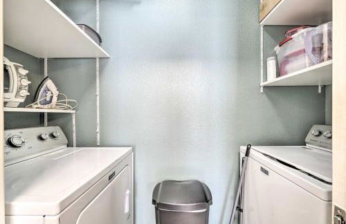 Walk to Lake Family Gem with Pool Access in Afton - Foto 19